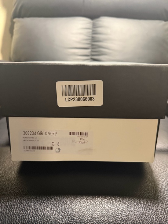 Gucci pursuit pool White Slides Sandals main image 5